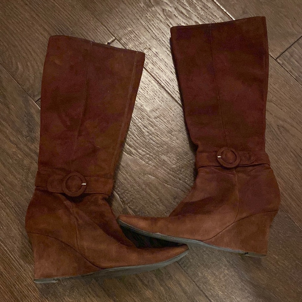 Lodi brown suede wedge boots